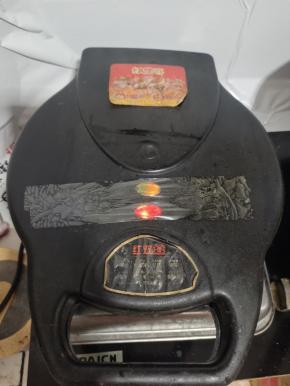 盖上盖子，加热3~5分钟！中途记得翻面！