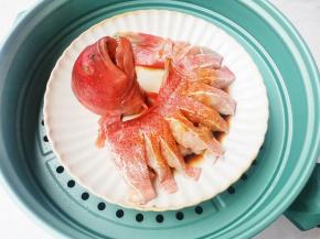 腌制10分钟，上锅蒸8分钟。