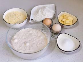 波兰种食材混合，发酵一夜。