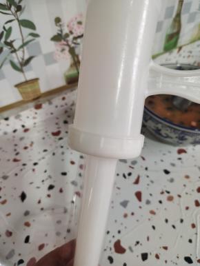 套在灌肠器上！