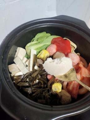 再放入一勺猪油！