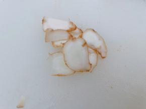 沙姜切薄片