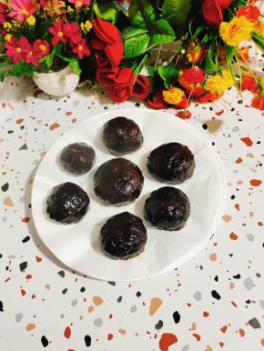 糯糯叽叽的红糖粘豆包就做好了，开吃！