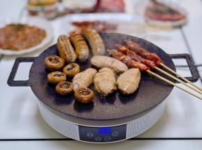 再放入其它食材。