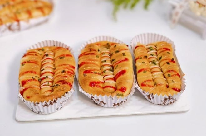 香葱鸡肉肠仔包