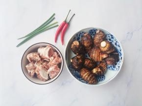 准备好所有食材。