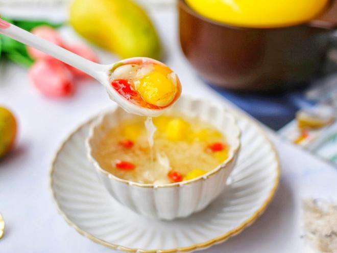 芒果百合银耳羹