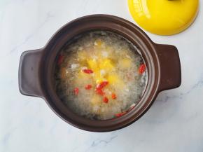 搅拌搅拌就可以啦。喜欢甜的姐妹加一点蜂蜜。