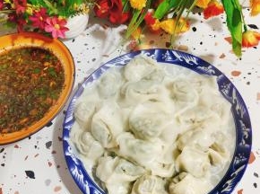浇上料汁儿即可食用！