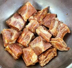 所有调味料拌匀备用