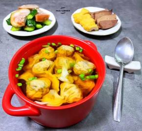 搭配黄瓜拌猪头肉、和卤猪肝、鱼饼一起吃太棒了