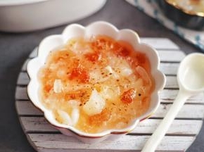 出锅后撒上少许桂花即可