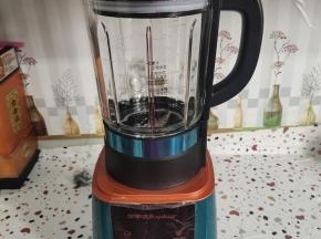 新买的破壁机！炫耀一下哈哈！