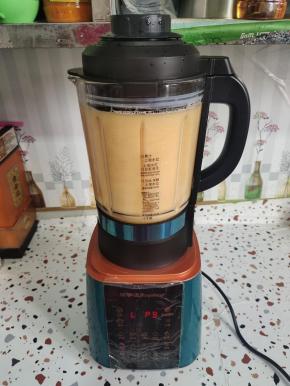 按“果汁”键，2分钟左右就可以了！