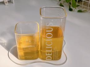 倒入杯中代凝固。