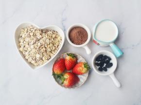 准备好所有食材。