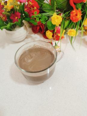 香浓丝滑的黑芝麻糊就做好了！喜欢浓稠一点的可以把食材适当调整一下！