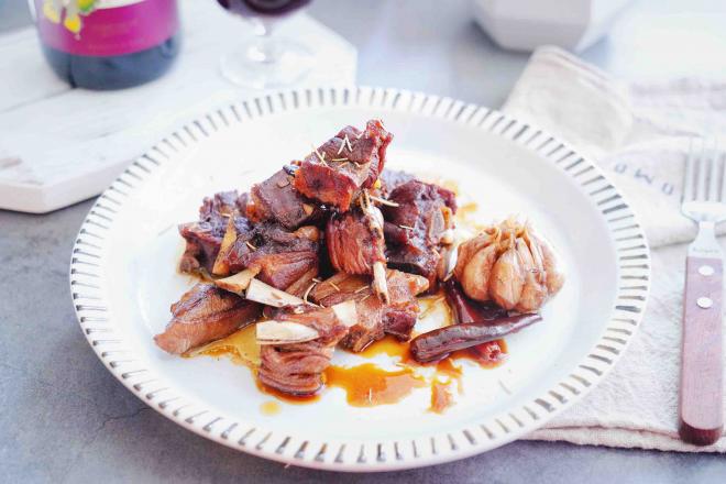 干葱红酒炖羊排