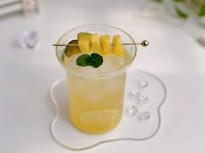 在家简单几步调一杯特饮。