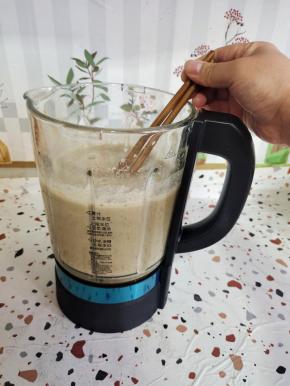 充分搅拌均匀即可！(也可以根据自己的喜好不放牛奶！)