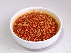 搅拌均匀，拌啥都好吃哦～