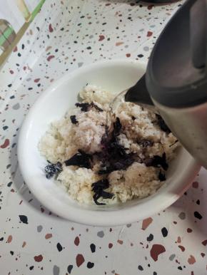 倒入适量的凉开水！