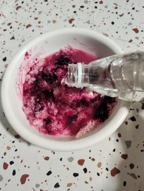 加入550毫升（一瓶）矿泉水！