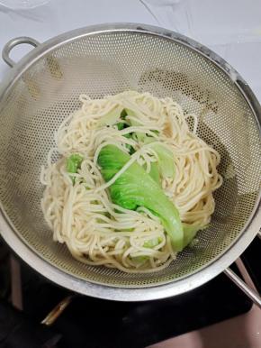 捞出控干水分！