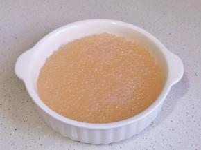 清水反复冲洗至晶莹剔透~