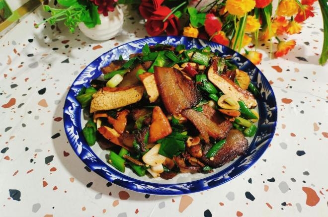 豆干炒腊肉