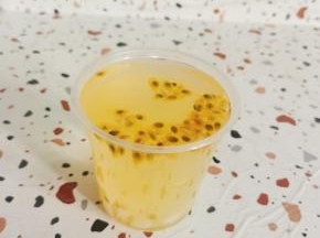 加入适量的温开水搅拌均匀！