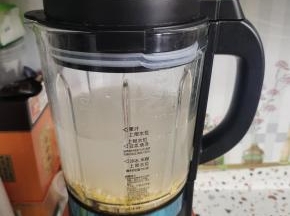 加入1200克清水！