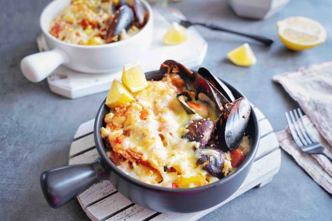 柠香贻贝菠萝海鲜焗饭