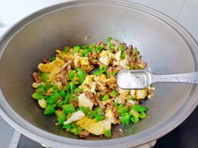 加盐，味精调味