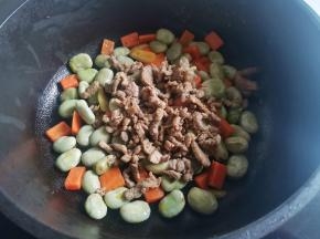 加入瘦肉，