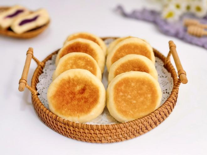 奶香紫薯发面饼