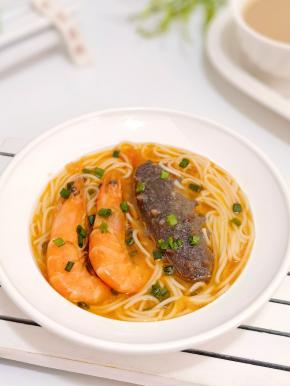 鲜的眉毛掉下来