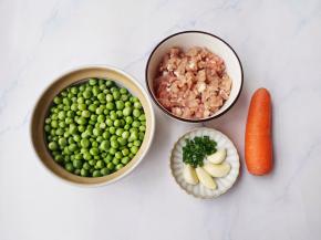 准备好所有食材。