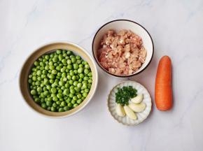 准备好所有食材。