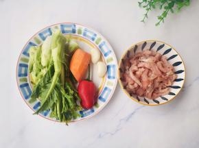 准备好所有食材。