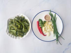 准备好所有食材。