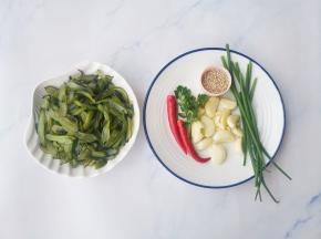 准备好所有食材。