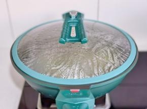 盖上盖子煮15分钟。