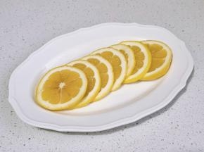 柠檬切片。