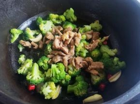 加入瘦肉，