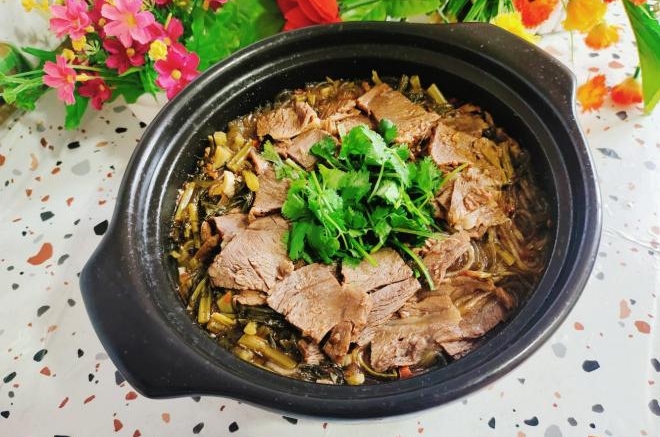 酸菜牛肉粉丝煲