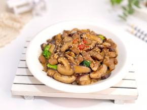 装盘吊坠芝麻即可享用。