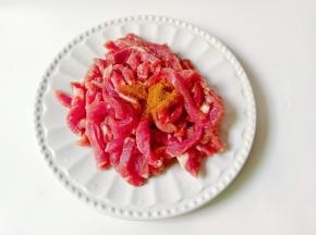 喜欢吃辣的，加一点辣椒粉。