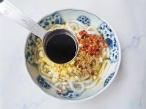 加一勺生抽，