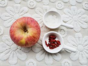 准备好所有食材。